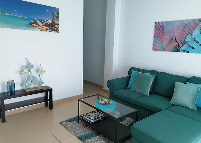 Atico Con Terraza, Centro De Apartamento