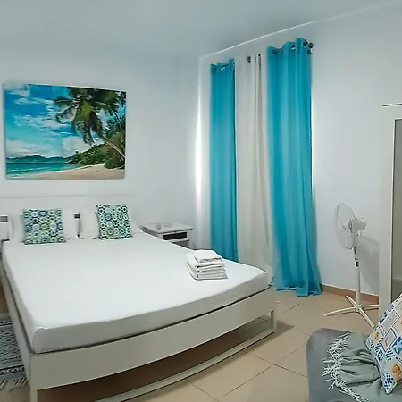 Apartment Atico Con Terraza, Centro De Santa Cruz de Tenerife